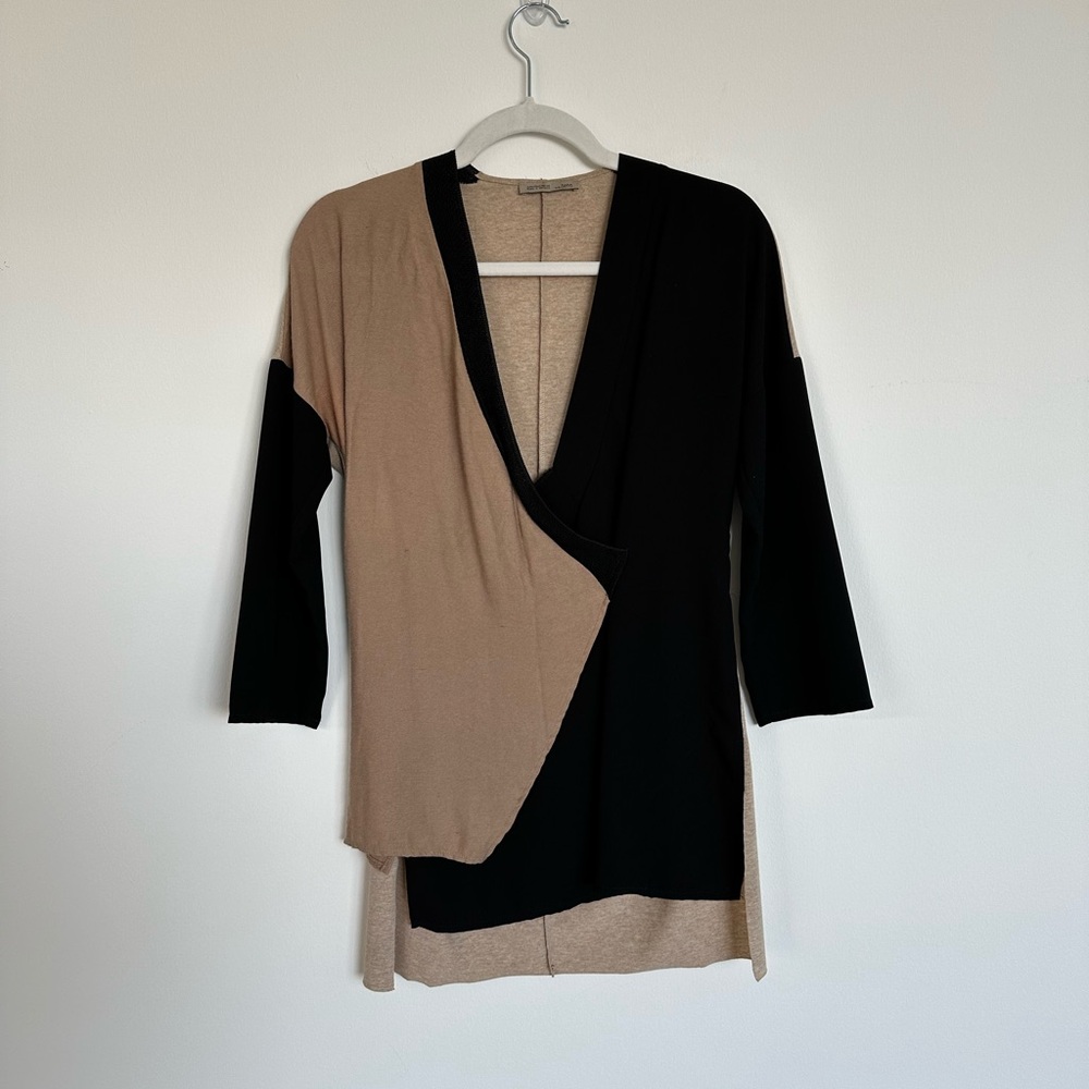 Zara Color Block Mid Sleeve Top Shirt Black + Tan | Size Small